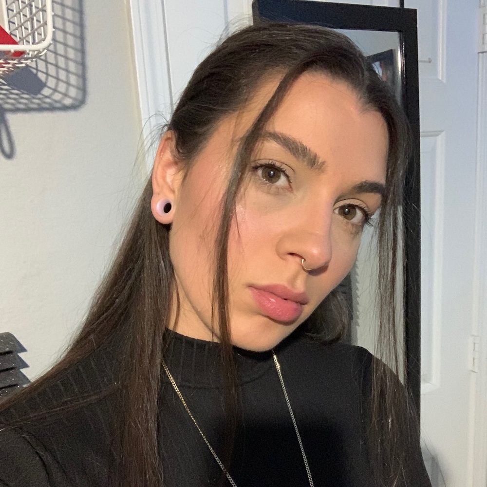 Meet your Posher, Gabrielle